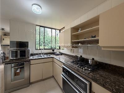 Apartamento en venta en El Campestre, Medellín · foto 11 de 20