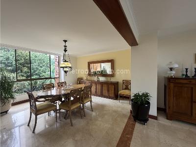 Apartamento en venta en El Campestre, Medellín · foto 3 de 20
