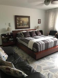 Casa de 3 alcobas en venta en Cristales, Cali, 400 m² · foto 10 de 20