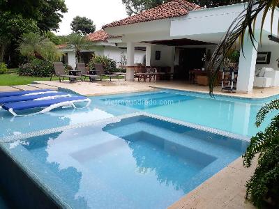 Casa de 4 alcobas en venta en Pance, Cali, 500 m² · foto 4 de 16
