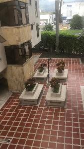 Apartamento de 3 alcobas en venta en Departamental, Cali, 105 m² · foto 9 de 15