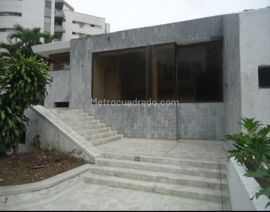 Casa de 4 alcobas en venta en Normandia, Cali, 1373 m² · foto 14 de 16