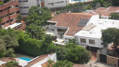 Casa de 4 alcobas en venta en Normandia, Cali, 1373 m² · foto 3 de 16