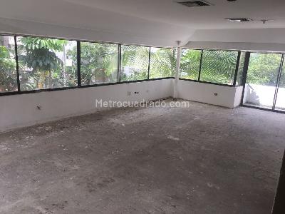 Casa de 4 alcobas en venta en Normandia, Cali, 1373 m² · foto 5 de 16