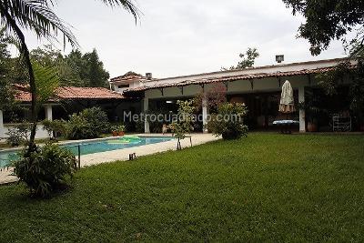 Casa de 5 alcobas en venta en Pegada A La San Joaquin, Cali, 900 m² · foto 6 de 20