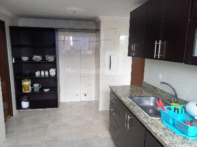 Apartamento en venta en Frente Al Parque Del Paseo Bolivar, Cali · foto 13 de 19