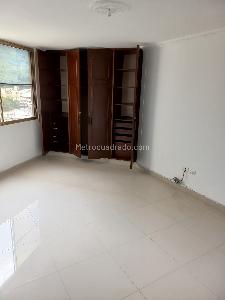 Apartamento en venta en Frente Al Parque Del Paseo Bolivar, Cali · foto 5 de 19