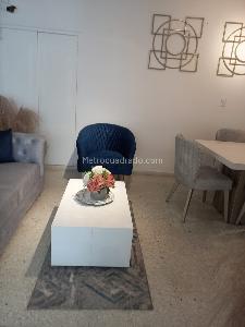 Casa de 5 alcobas en venta en Granada Comercial, Cali, 530 m² · foto 18 de 20