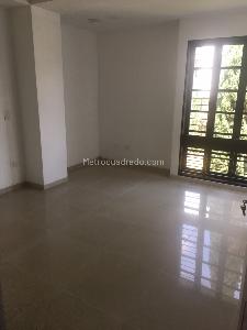 Casa de 4 alcobas en venta en Alameda, Cali, 338 m² · foto 14 de 20