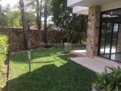 Casa de 4 alcobas en venta en Alameda, Cali, 338 m² · foto 5 de 20