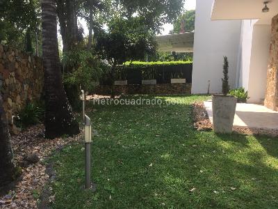 Casa de 4 alcobas en venta en Alameda, Cali, 338 m² · foto 7 de 20