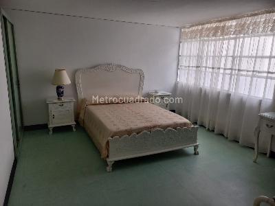 Casa de 5 alcobas en venta en Versalles, Cali, 523 m² · foto 7 de 19