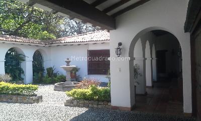Casa de 5 alcobas en venta en Ciudad Jardin, Cali, 640 m² · foto 15 de 18