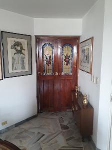 Apartamento en venta en Versalles, Cali · foto 4 de 19