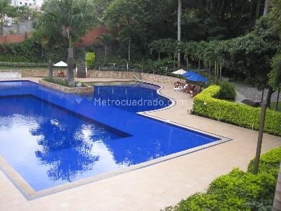 Apartamento de 3 alcobas en venta en Aguacatal, Cali, 238 m² · foto 15 de 19
