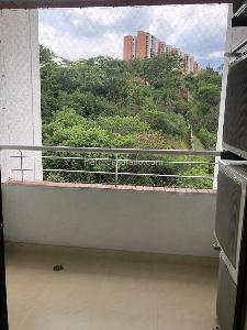Apartamento de 3 alcobas en venta en Aguacatal, Cali, 238 m² · foto 18 de 19