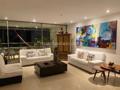 Apartamento de 3 alcobas en venta en Aguacatal, Cali, 238 m² · foto 5 de 19