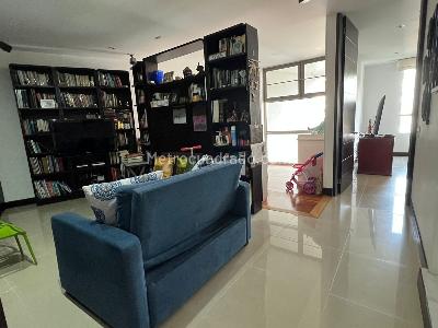 Apartamento de 3 alcobas en venta en Aguacatal Central, Cali, 162 m² · foto 11 de 17