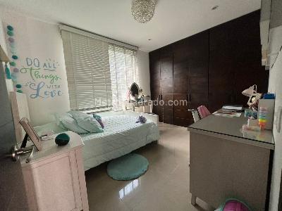 Apartamento de 3 alcobas en venta en Aguacatal Central, Cali, 162 m² · foto 7 de 17