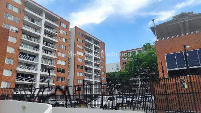 Apartamento de 2 alcobas en venta en Valle Del Lili, Cali, 82 m² · foto 6 de 20