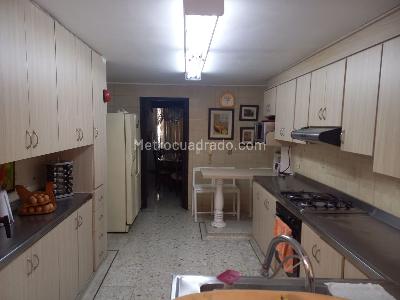 Casa de 4 alcobas en venta en Parque La Flora, Cali, 425 m² · foto 14 de 20