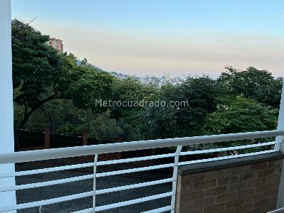 Apartamento de 3 alcobas en venta en Cristales, Cali, 140 m² · foto 14 de 20