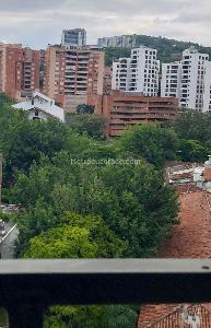 Apartamento de 3 alcobas en venta en Santa Rita, Cali, 148 m² · foto 11 de 18