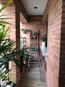 Apartamento de 3 alcobas en venta en Santa Rita, Cali, 148 m² · foto 6 de 18