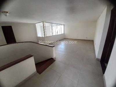 Apartamento de 5 alcobas en venta en Frente Al Parque Mas Lindo Y Extenso De La Ciudad, Cali, 383 m² · foto 16 de 20