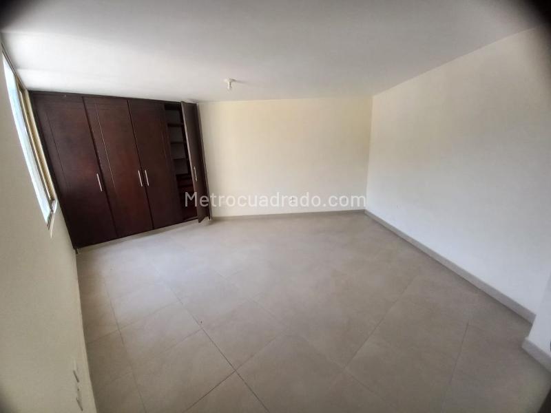 Piso – Cali, Granada, Comuna 2 - Más