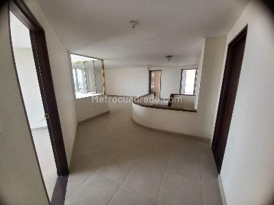 Apartamento de 5 alcobas en venta en Frente Al Parque Mas Lindo Y Extenso De La Ciudad, Cali, 383 m² · foto 7 de 20