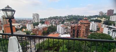 Apartamento de 4 alcobas en venta en Normandia, Cali, 400 m² · foto 4 de 20