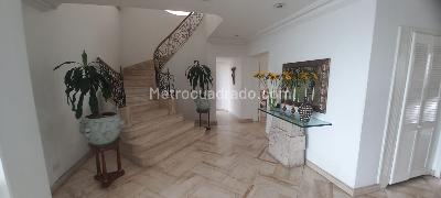 Apartamento de 4 alcobas en venta en Normandia, Cali, 400 m² · foto 7 de 20