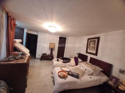 Apartamento en venta en La Arboleda, Cali · foto 4 de 19