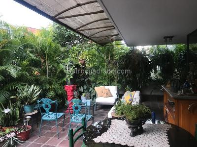 Apartamento en venta en La Arboleda, Cali · foto 7 de 19