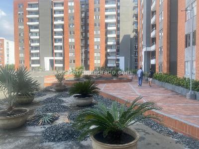 Apartamento de 3 alcobas en venta en Lili, Cali, 90 m² · foto 2 de 14