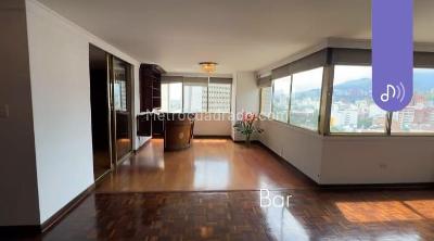 Apartamento en venta en Granada, Cali · foto 3 de 19