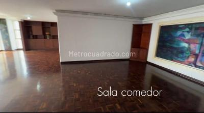Apartamento en venta en Granada, Cali · foto 5 de 19