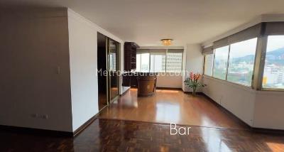 Apartamento en venta en Granada, Cali · foto 6 de 19