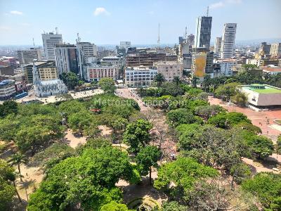 Apartamento en venta en Granada, Cali · foto 8 de 19