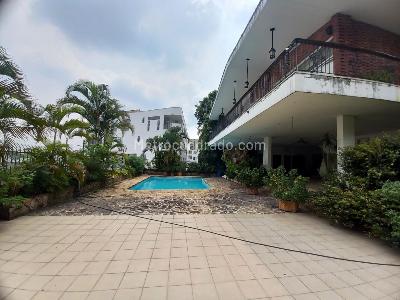 Casa de 4 alcobas en venta en La Arboleda, Cali, 670 m² · foto 13 de 20