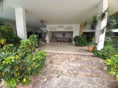 Casa de 4 alcobas en venta en La Arboleda, Cali, 670 m² · foto 14 de 20