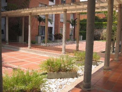 Apartamento en venta en Normandia, Cali · foto 14 de 20