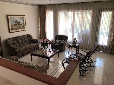 Casa de 4 alcobas en venta en Pance, Cali, 495 m² · foto 2 de 20