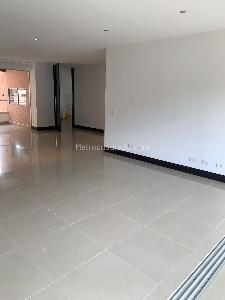 Apartamento de 3 alcobas en venta en Normandia, Cali, 220 m² · foto 14 de 15