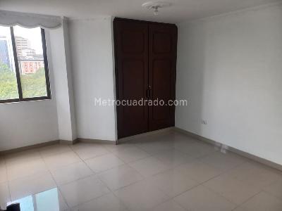 Apartamento de 4 alcobas en venta en Granada, Cali, 183 m² · foto 6 de 20