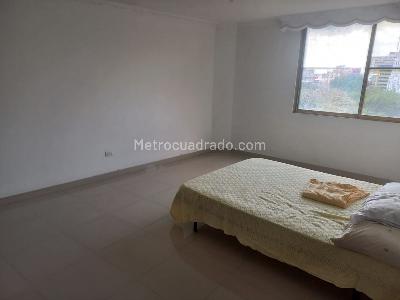 Apartamento de 4 alcobas en venta en Granada, Cali, 183 m² · foto 7 de 20