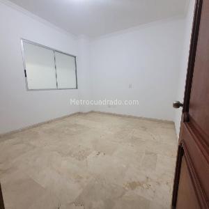 Apartamento de 3 alcobas en venta en El Ingenio, Cali, 180 m² · foto 15 de 19