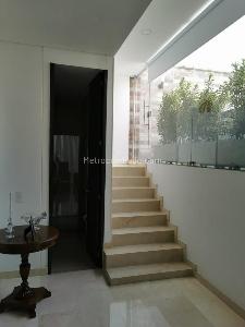 Apartamento de 4 alcobas en venta en Bellavista, Cali, 378 m² · foto 9 de 20