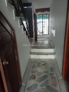 Apartamento en venta en Versalles, Cali · foto 2 de 19